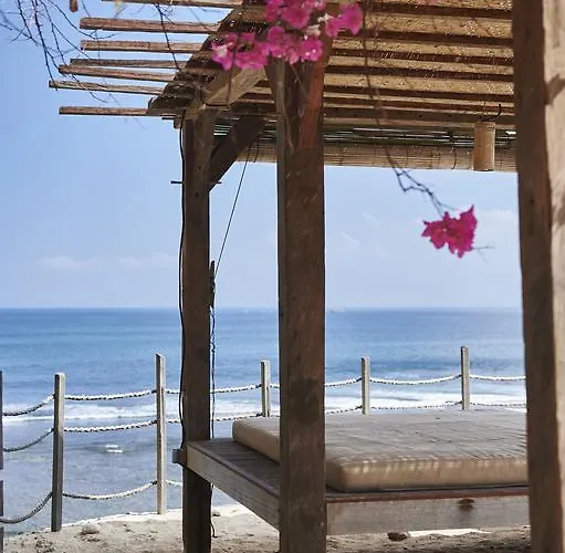 The Island Houses Bingin