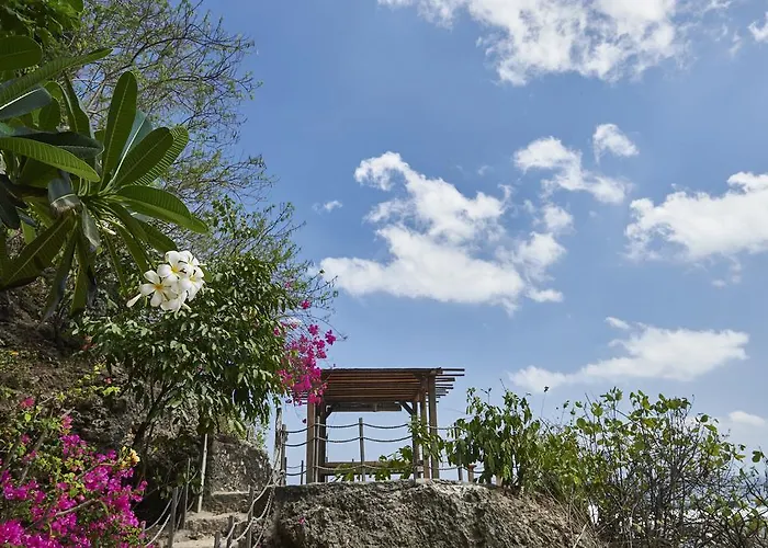 The Island Houses Bingin